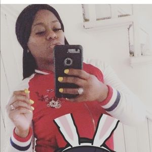 Meet your Posher, Tiffany